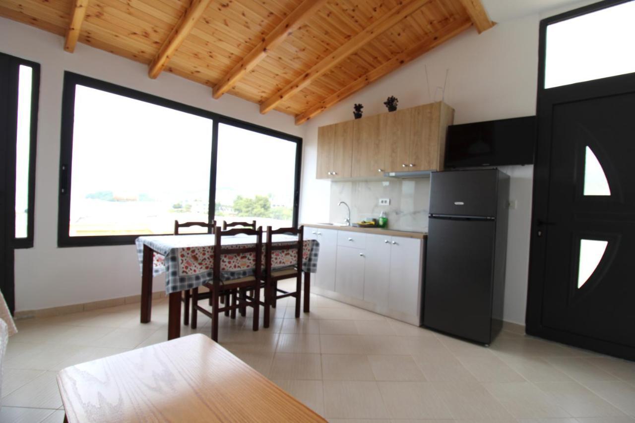 Vila Bilali Apartment Ksamil Exterior photo