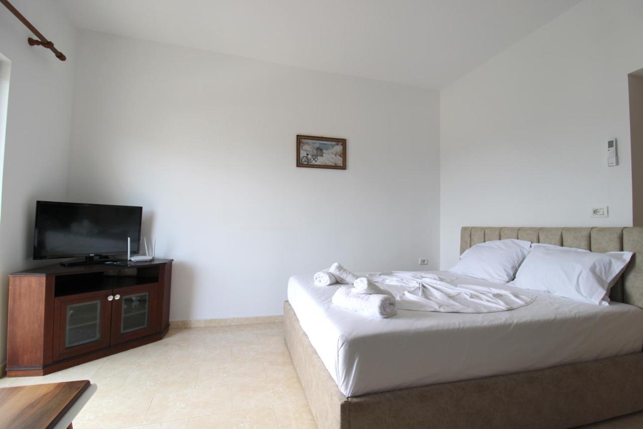 Vila Bilali Apartment Ksamil Exterior photo