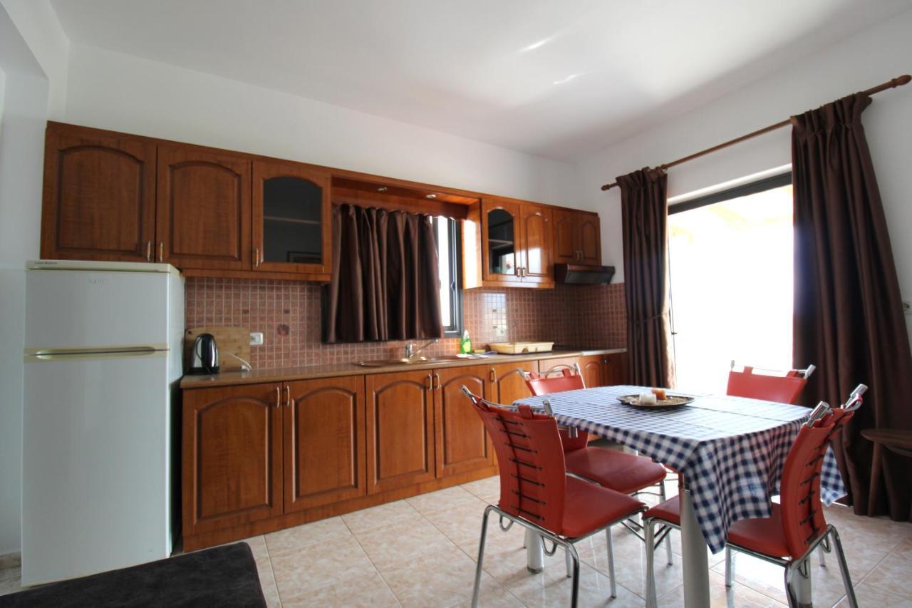 Vila Bilali Apartment Ksamil Exterior photo