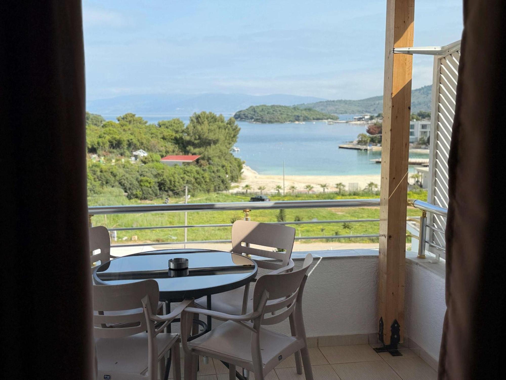 Vila Bilali Apartment Ksamil Exterior photo